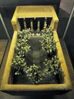 043 Jardin planté de sycomores & porche de la maison (11° dynastie 2000±)