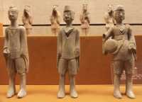 102 Serfs (Dynasties du Sud 420-589) *