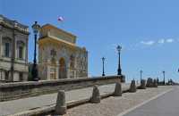 16 Arc de triomphe de Louis XIV