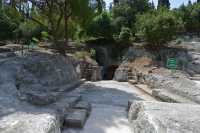 15 Tombe au sarcophage unique (23)