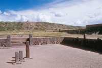 255 Temple semi-souterrain