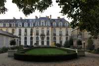 34 Hôtel de Blossac (18°s)