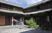 11 Cour intérieure de la maison