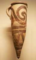 04 - Phylakopi (16°s) Rhyton de terre cuite (très restauré)