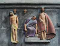 009 Chemin de croix - Ecce homo - Pilate se lave les mains