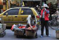 017 Commerces clandestins