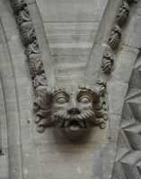 57 Nef (5°  travée - Sud) Moustaches & favoris copie