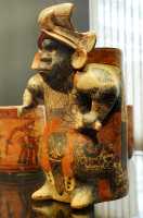 15 Vase anthropomorphe Maya-Ulua (600-900)