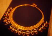 535 Trésor de Nimroud, collier