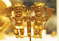 133 Personnages à tête de chauve-souris - Panama Chiriqui (11°-16°s)