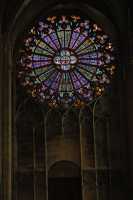 79 Rosace nord dédiée à Marie (13°s. - Refaite en 1856)