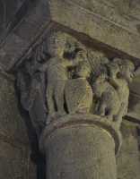 20 Chapiteau - Démon tenant un chevalier par les cheveux