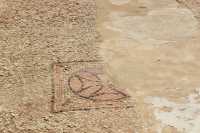 53 En 427 un décret interdit de représenter une croix sur le sol