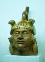 049 Vase Mochica