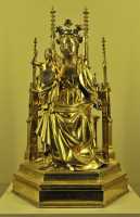 57 Reliquaire de l'ombilic de Jésus (1407)