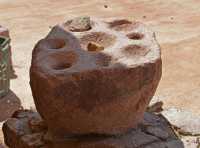 055 Pierre alvéolée