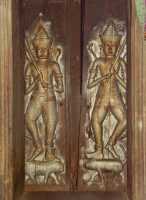 34-Portes sculptées