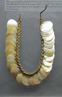 130 Collier de nacre (Îles Tuamotu)