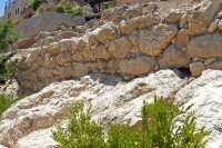 18 Rempart cananéen fait de grosses pierres