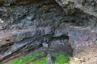 009 Ana Te Pora (Grotte ouverte sur la mer)