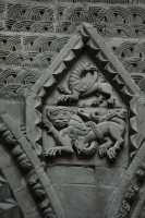 46 Nef (4° travée - Sud) Lion & griffon (± 1150)