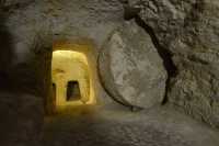 31 Tombeau - Maison du juste