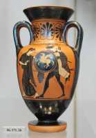 127 Amphore attique (± 500) Enée secourant son père Anchise