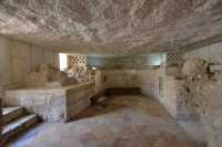 17 Ancien pressoir à huile aménégé en crypte