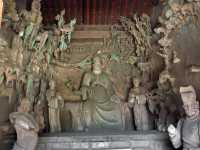 140 Tableau sculpté