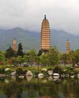 38 Pagodes & bassin