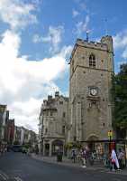 01 - Carfax Tower