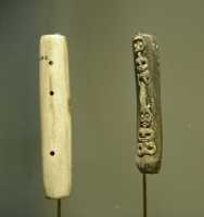 49 Koauau (flute à trois trous)