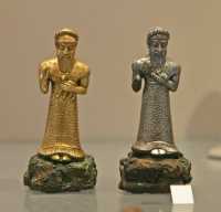 093 - Suse - Roi offrant une chêvre - médio-élamite ( 14°-12° s) *