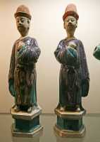 37 - Serviteurs (Ming - 1600-1650)