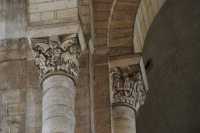 43 Chapiteaux à la croisée du chœur et du transept nord
