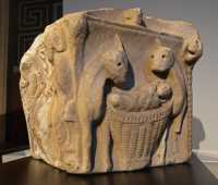 008 Nativité - Le bœuf et l'âne (12°s)