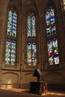 44 Vitraux du choeur