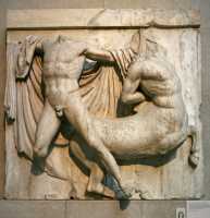 044 - Lapithe & Centaure - Métope Sud 27