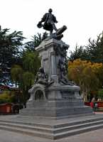 098 Monument à Magellan