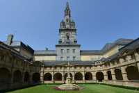 38 Cloître & basilique