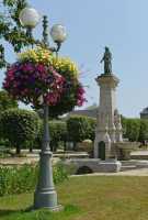 48 Statue de sainte Anne