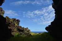 007 Ana Te Pora (Grotte ouverte sur la mer)