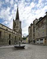 01 Cathédrale de Tulle et Maison de Loyac (16°s)