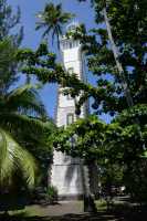 110 Phare de la pointe de Vénus (1868) où Cook tenta d'observer le passage de Vénus derrière le Soleil en 1769