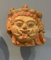 051 Tête de Gorgone - Sanctuaire urbain (Fin du 6°s)