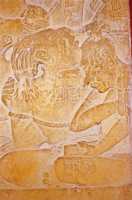 326 Stèle 12 - Piedras Negras (1° Juillet 672)