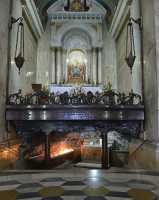 08 Eglise du Carmel (Autel et grotte d'Elie)