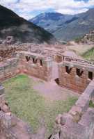 111 Temple de la Lune au 2° plan