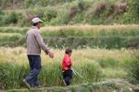 58 Grand père & petit fils