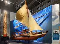 50 Reproduction d'un canot de voyage (Te Aurere)